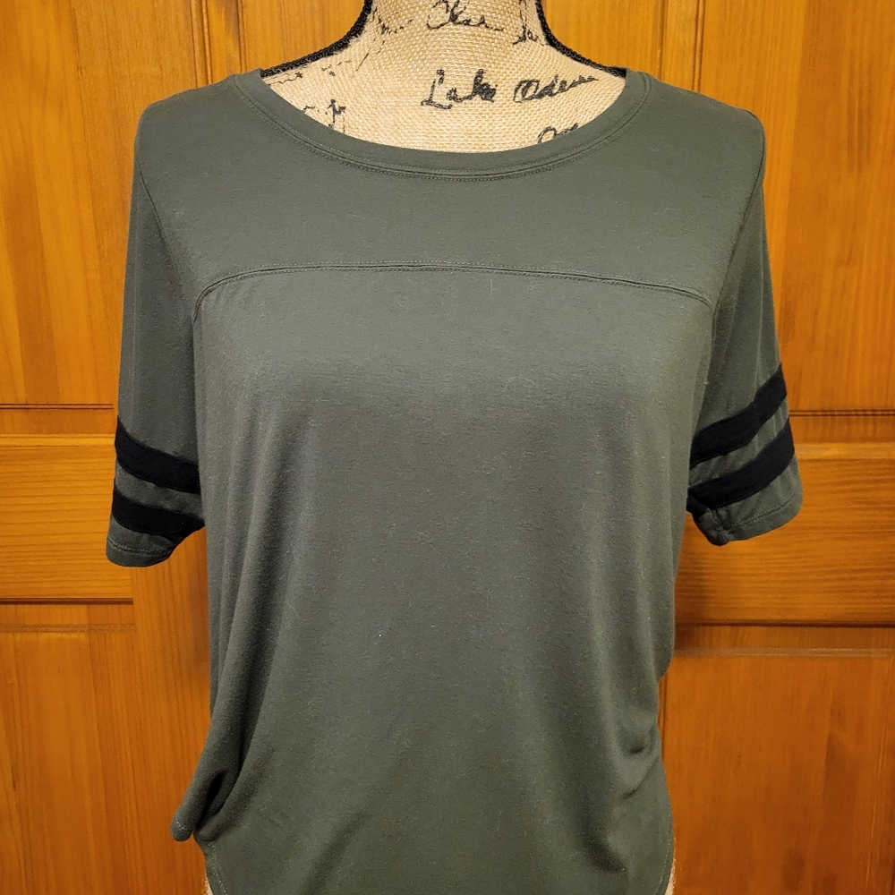 Torrid Cropped Soft Shirt